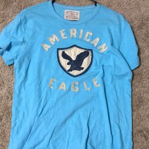 Men’s American Eagle graphic t shirt